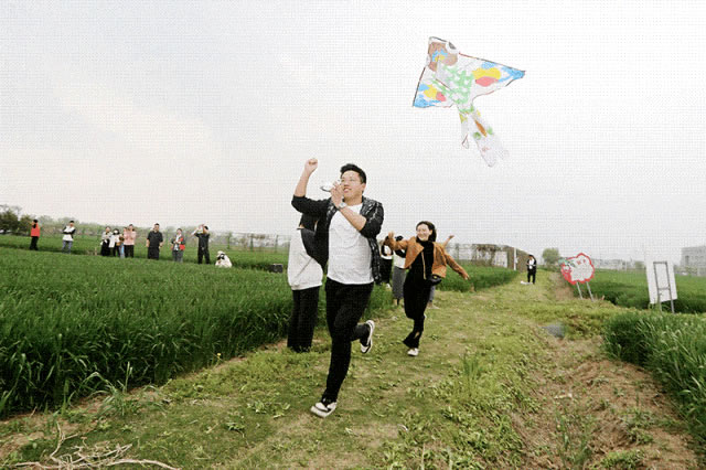 084307-320586.jpg 3.jpg