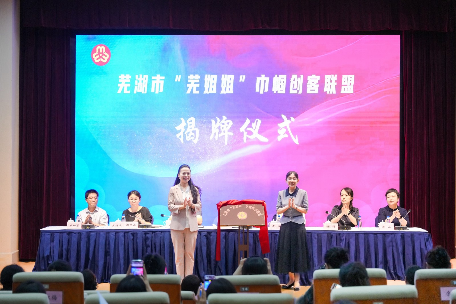 100921-727968.jpg